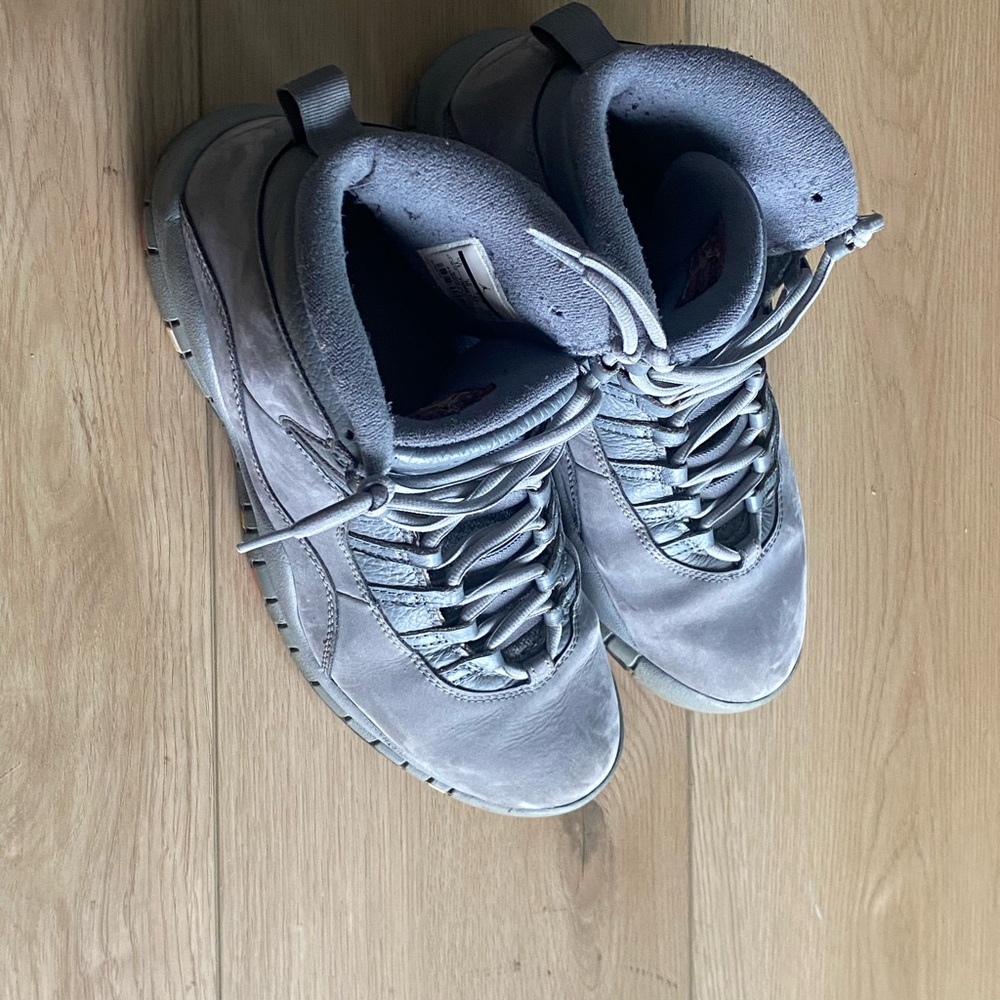 Jordan retro 10’s